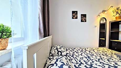 Meander Natolin Pokoje Blisko Metra