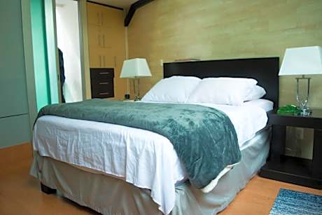 Luxury Triple Room