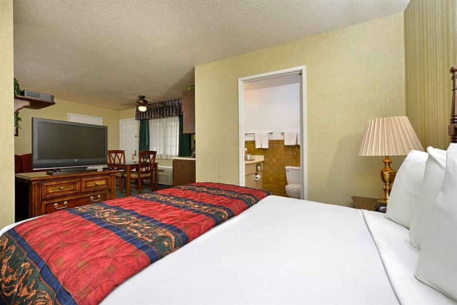 Americas Best Value Inn and Suites Lancaster