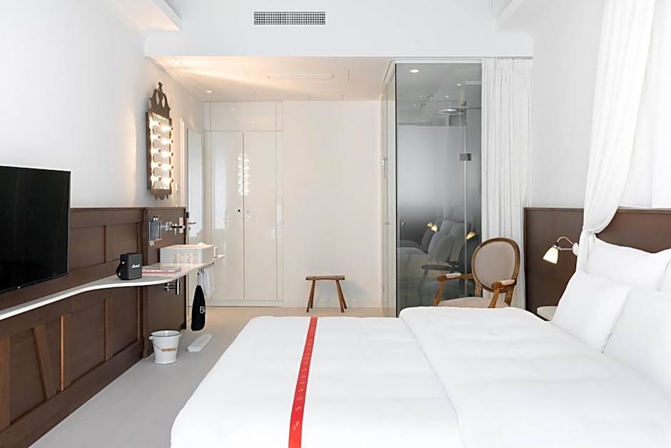 Ruby Rosi Hotel Munich