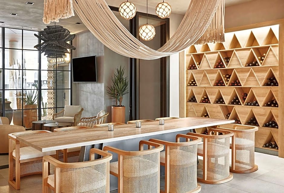 Senna House Scottsdale, Curio Collection by Hilton