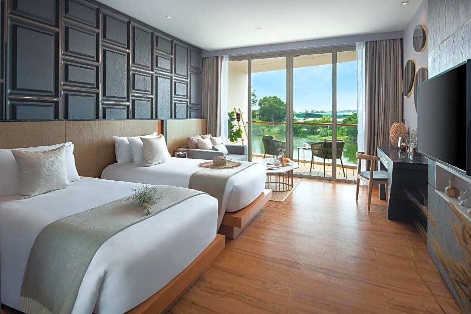 Wyndham Grand Nai Harn Beach Phuket