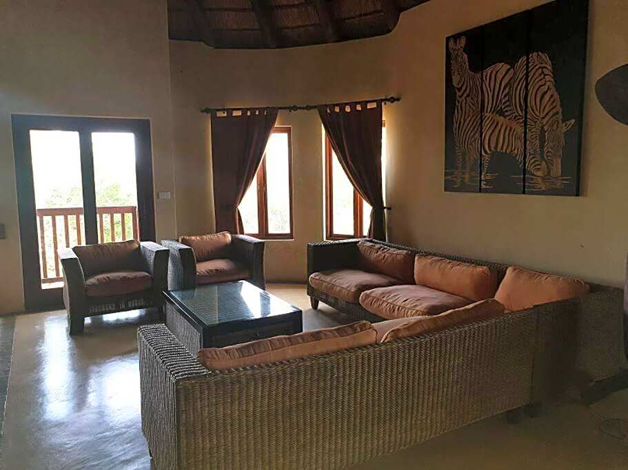 Zebula Golf and Wildlife Estate - Great Heights Pax 16 - Moi Signature Luxury villa