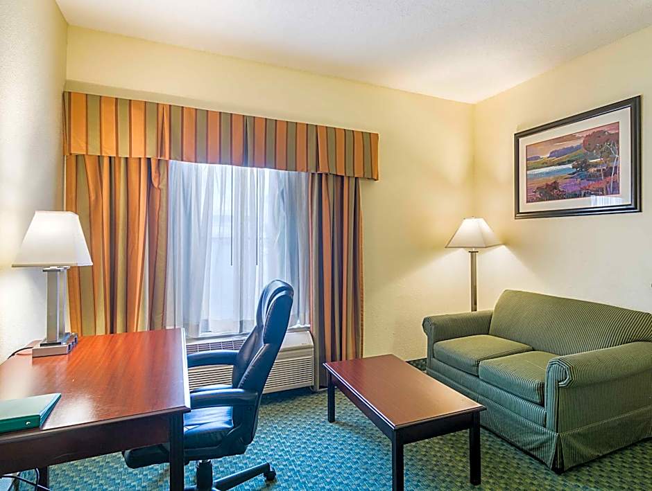 Quality Inn & Suites near I-80 and I-294