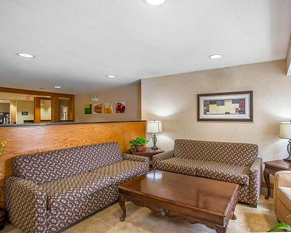Quality Inn & Suites Mt. Juliet
