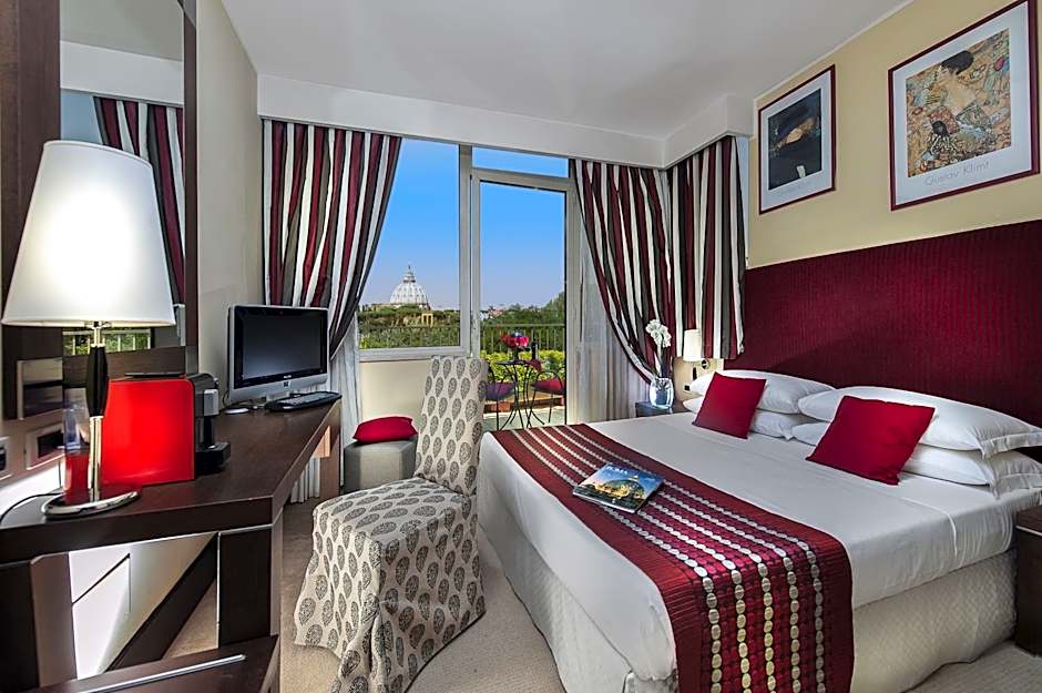 Cardinal Saint Peter Hotel