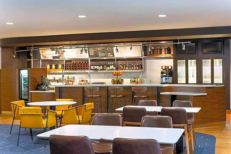 Courtyard by Marriott Madison West/Middleton