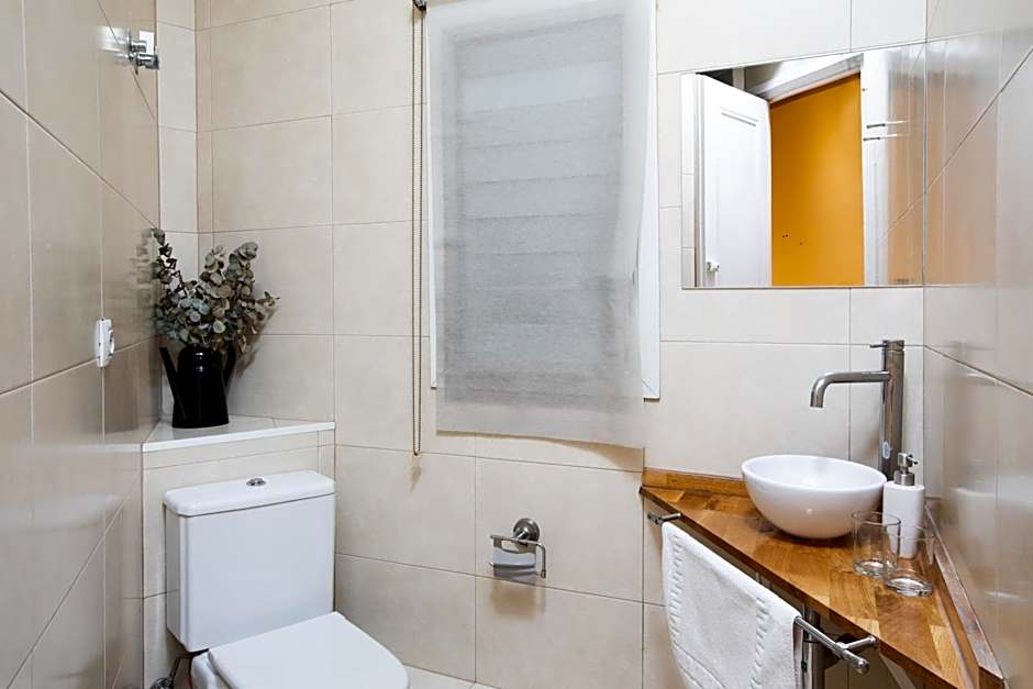 Jardinets Guest House