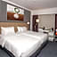 Macau Hotel S