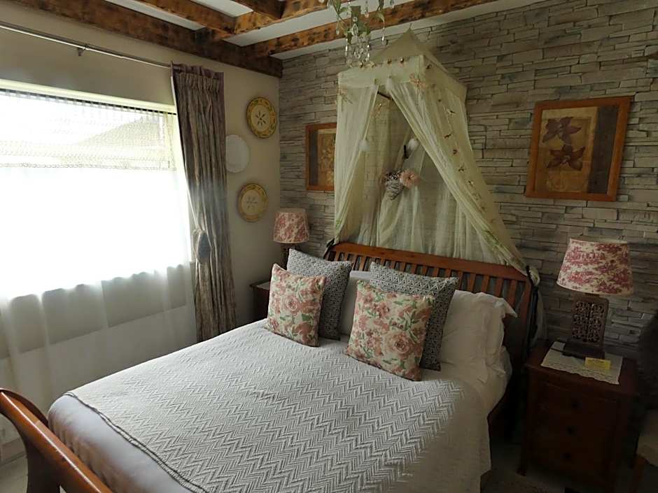 Bunratty Castle Mews B&B