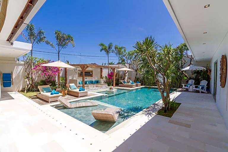 Villa Smilla:  Outstanding 4BR Luxury Villa Seminyak