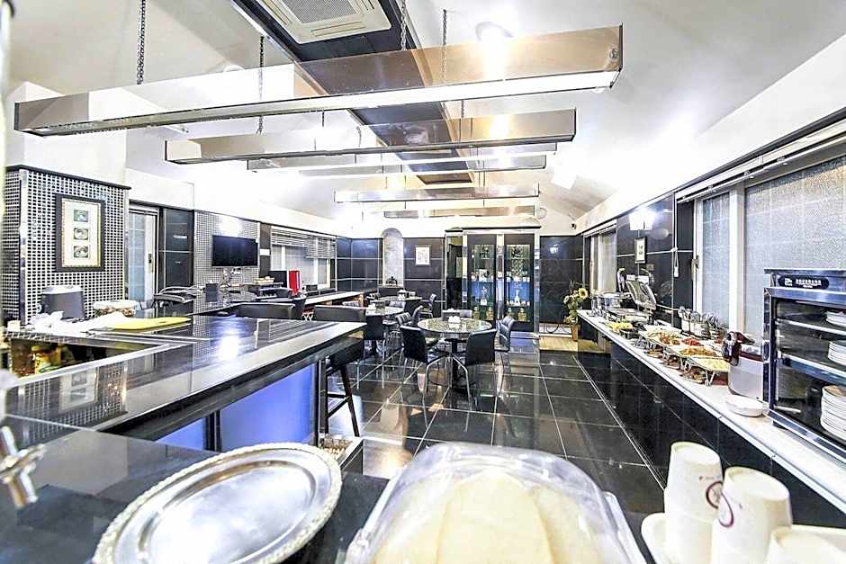 Cheonan Business Hotel