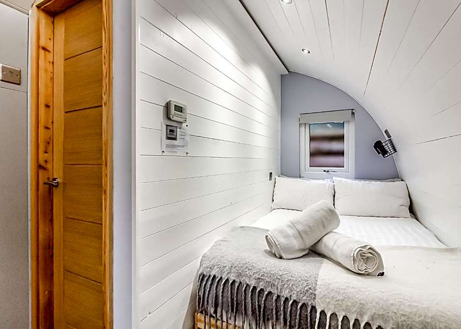 Peacock Lake Glamping