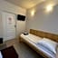 ETNA - Hostel -Noclegi Rzeszów 24 Pokoje -PARKING-