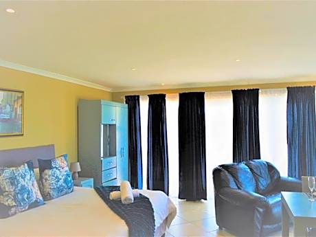 Apartment with View and Balcony