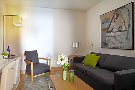 Junior Suite with Extra Bed (2 Adults + 1 Child)