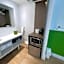 Impeccably cozy hotel room Developer Inn Express