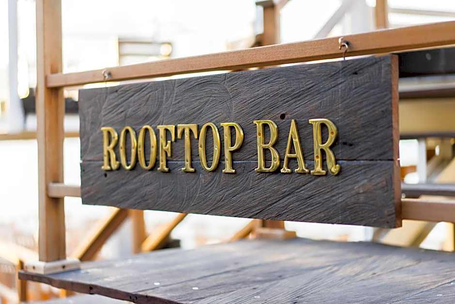 Ware Ware Surf Bungalow Lembongan