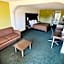 Garden Inn and Suites near Callaway Gardens Pine Mountain