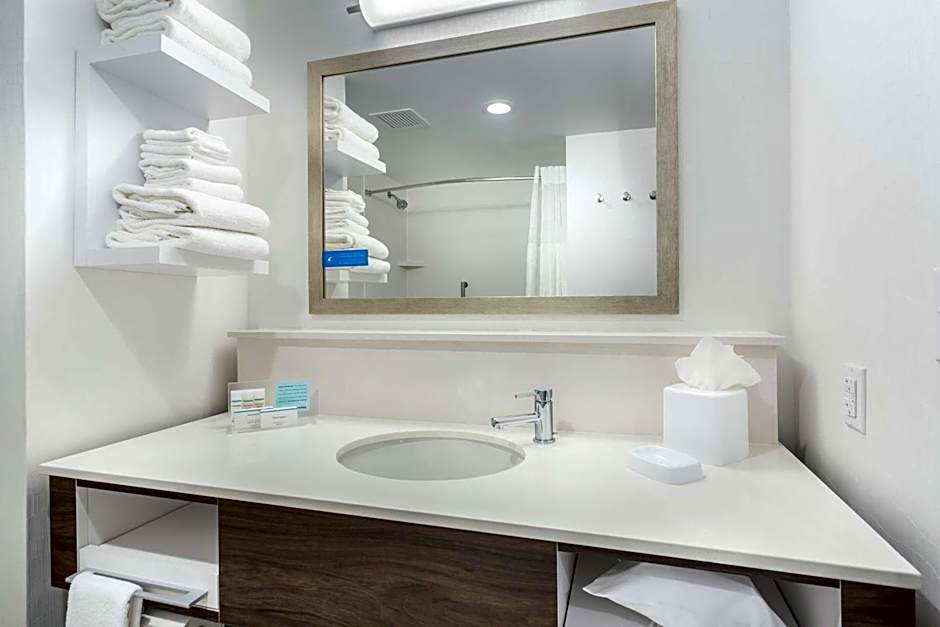 Hampton Inn & Suites Saraland Mobile