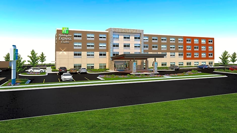 Holiday Inn Express and Suites Detroit North - Roseville