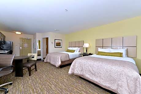 Queen Studio with Two Queen Beds - Hearing Accessible - Non-Smoking