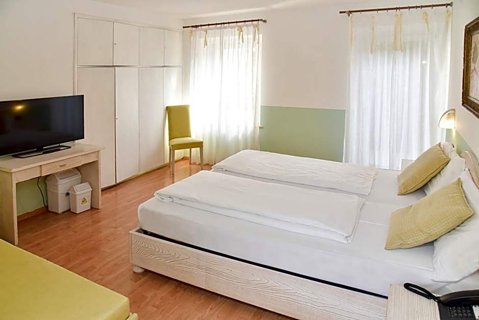 epOche Hotel Zanella 1889