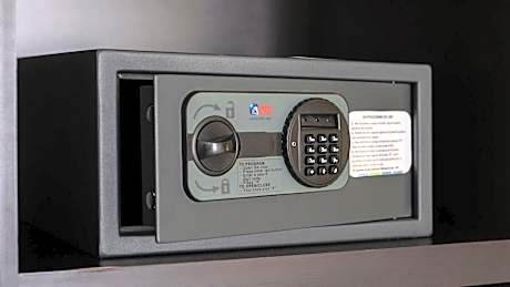 One-Bedroom King Suite