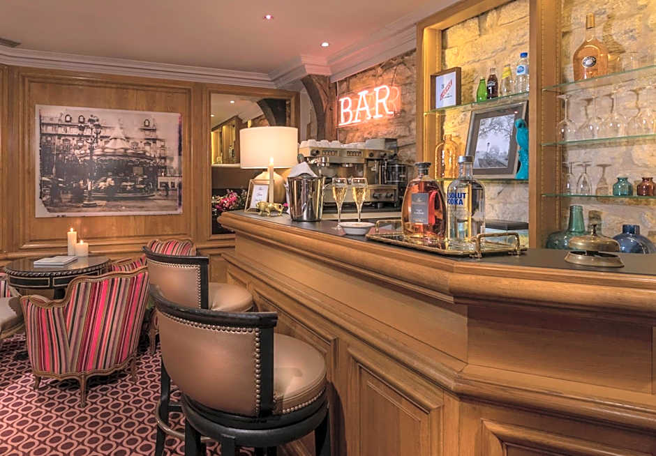 Dauphine Saint Germain