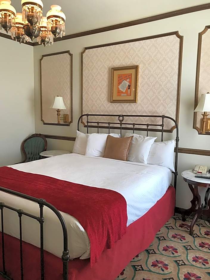 Mizpah Hotel