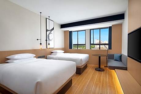 Standard Double Room with Two Double Beds and City View