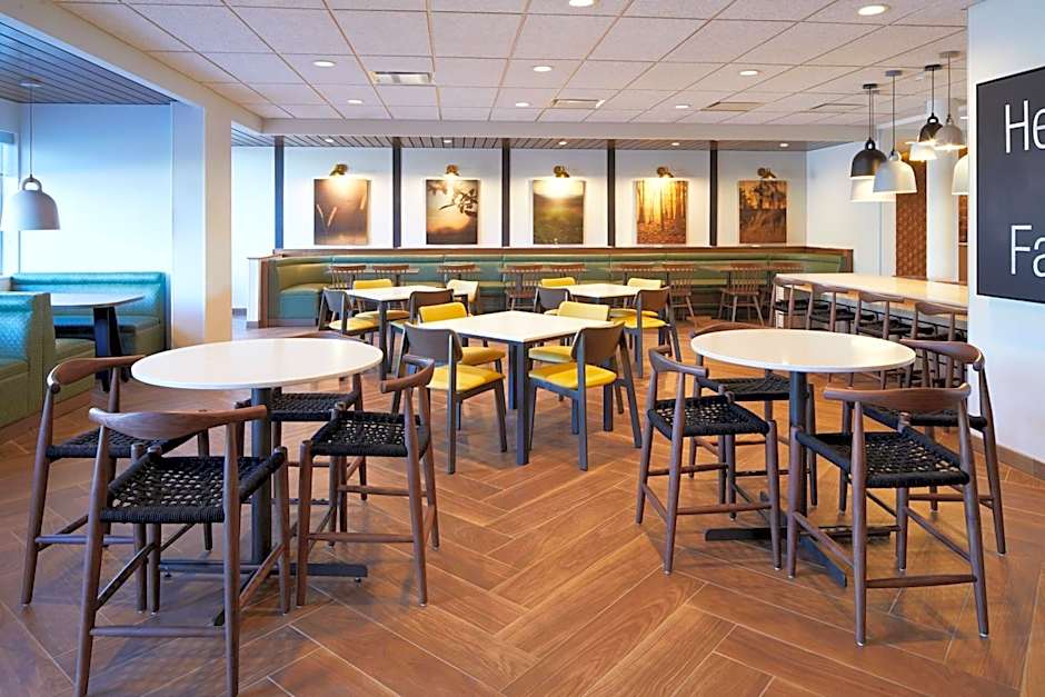 Fairfield Inn & Suites by Marriott Riverside Moreno Valley