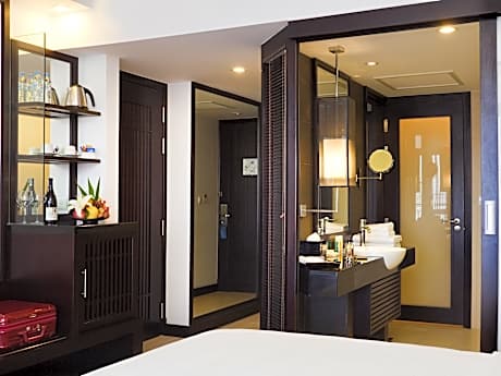 Superior Bay view with 2 Single Size Beds