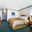 Days Inn & Suites by Wyndham Columbus East Airport