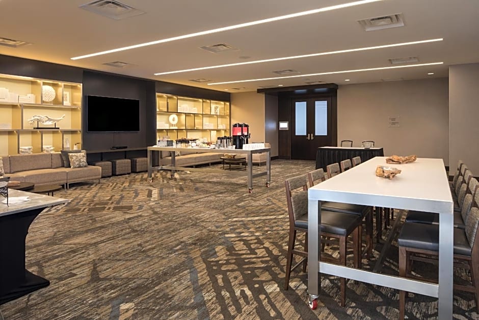 DoubleTree by Hilton Hotel Syracuse