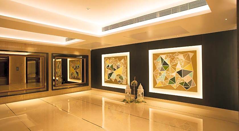 WOW Crest, Indore - IHCL SeleQtions