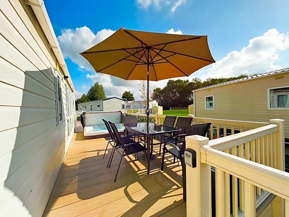 Tattershall Lakes Mini Breaks - Osprey Rise