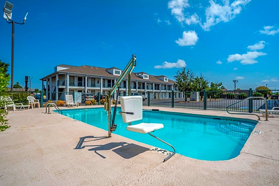 Econo Lodge