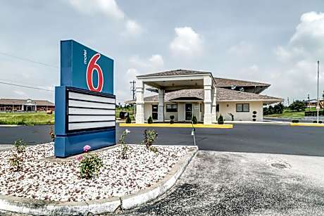 Motel 6-Berea, KY