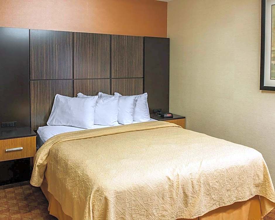 Quality Inn Franklin I-65