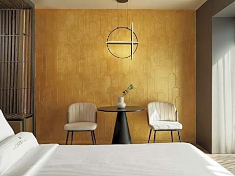 Premium Twin Room with Balcony