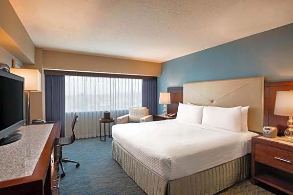 Crowne Plaza Los Angeles Harbor Hotel By IHG