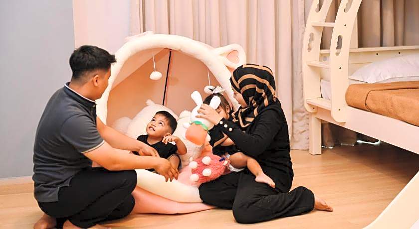 The Straits Hotel & Suites