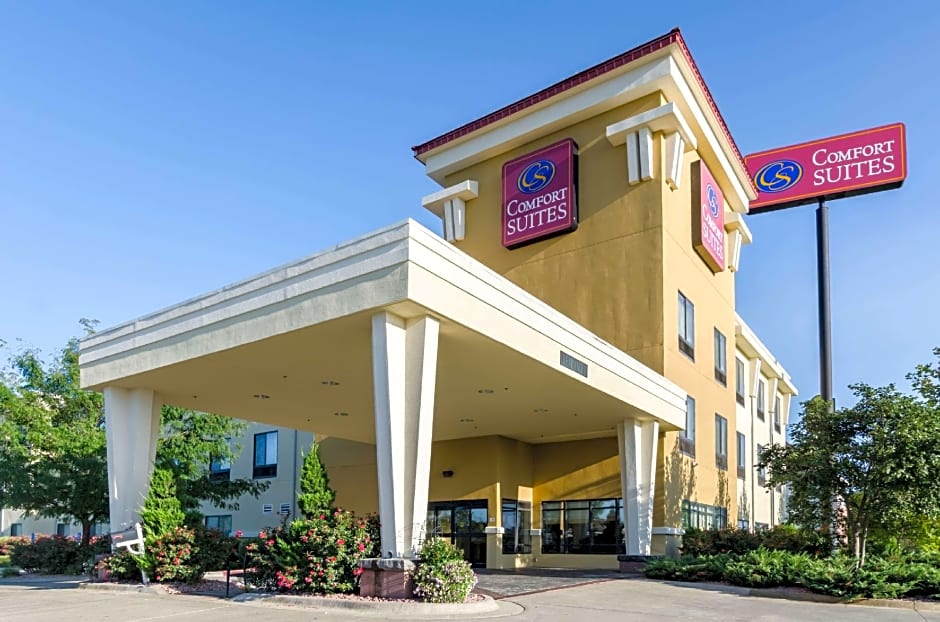 Comfort Suites Salina