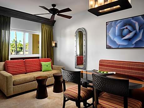 Suite One Bedroom Garden View