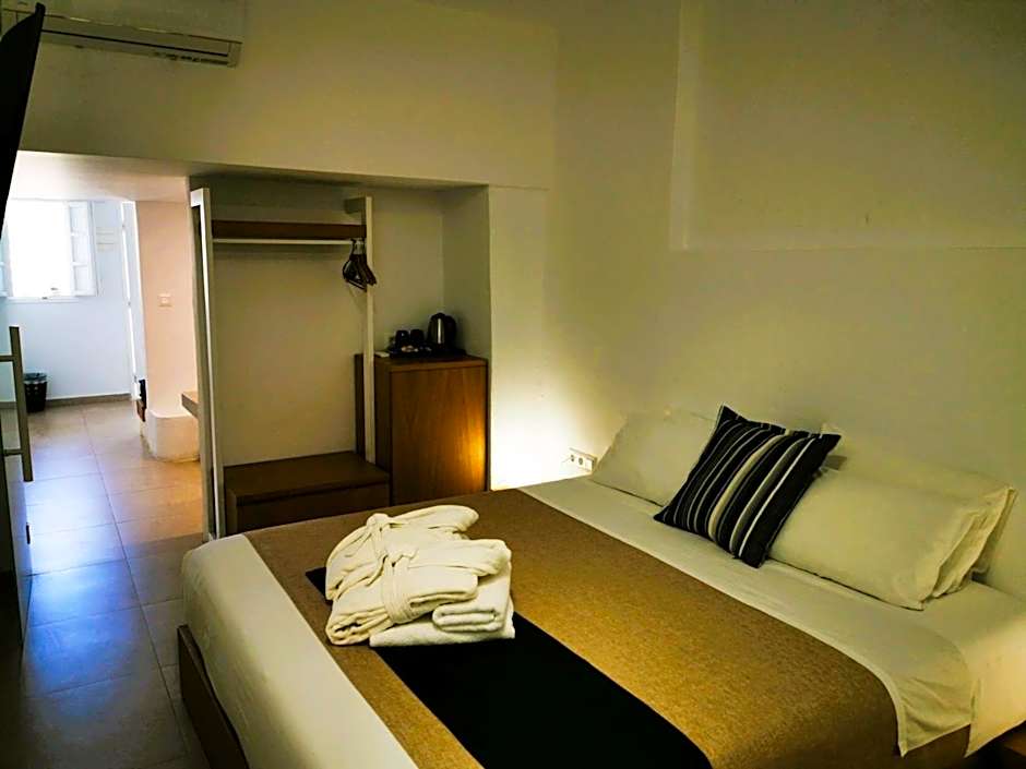 Muses Cycladic Suites