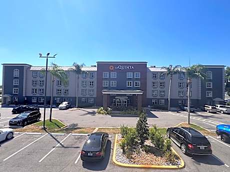 La Quinta Inn & Suites by Wyndham Lakeland East