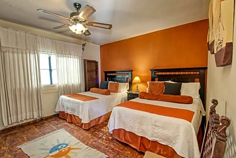 Classic Quadruple Room