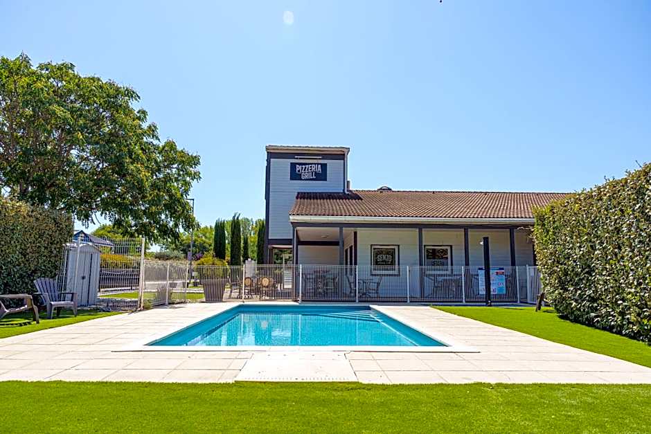 Brit Hotel Confort Manosque Cadarache