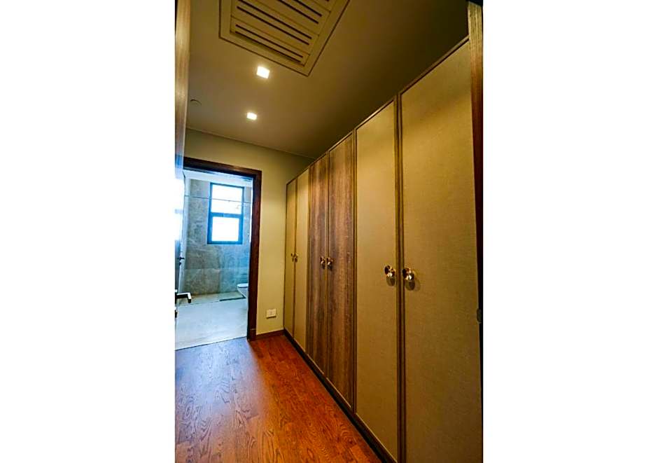 Furnished Apartment in Mall Of Arabia Towers , AEON